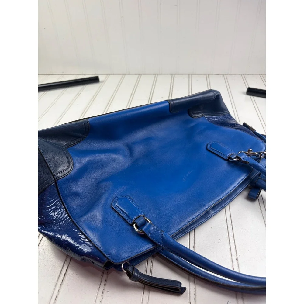 Coach Vintage Y2K Blue Patent Leather Poppy Shoulder Bag Purse